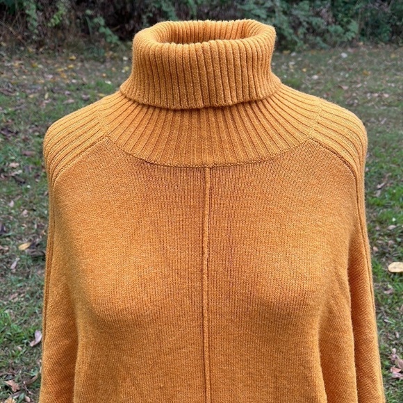 Time & Tru long sleeve sweater, turtle neck, long length, Fall Orange Color - Picture 3 of 10